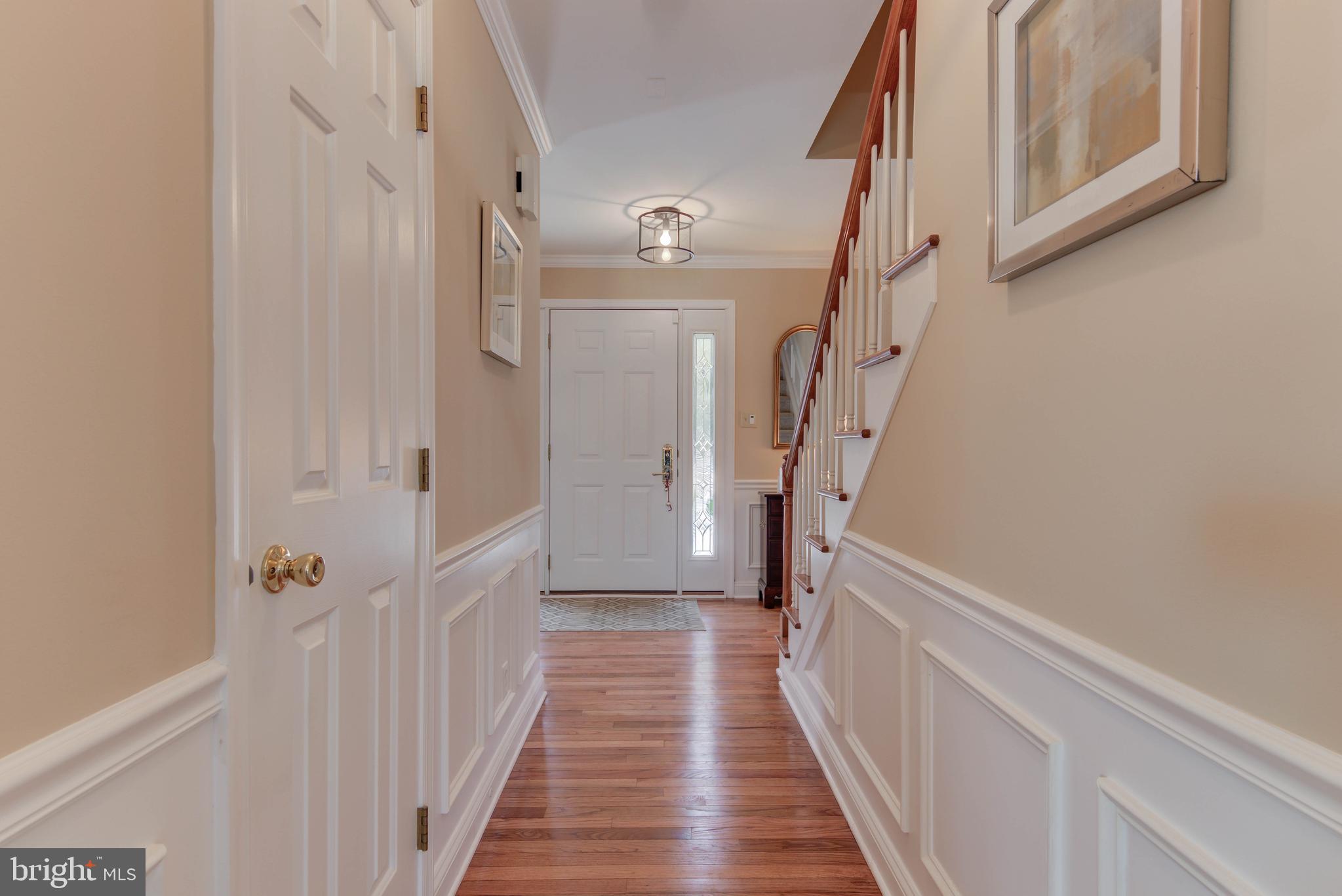 423 South Valley Forge Road Wayne, PA 19087 - Photo 6 of 37 Hall
