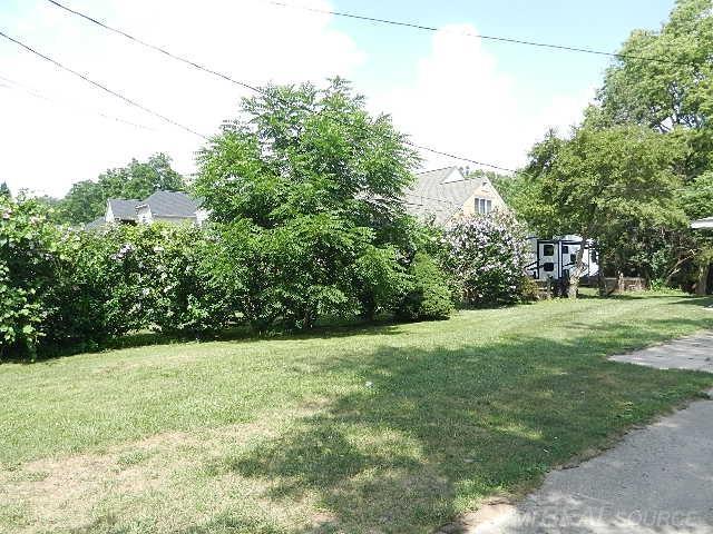 16545 Millar Road Clinton Township, MI 48036 - Photo 15 of 38 50182085-6e732b7d-32ed-4022-a086-530cf8e9482f.JPG