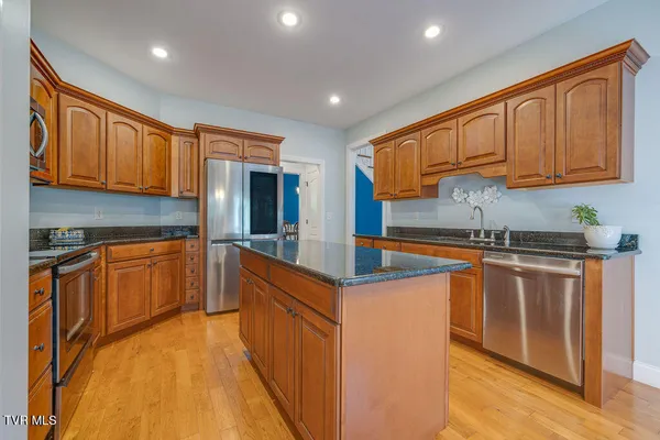 $649,900 | 128 Allison Timbers Road, Piney Flats, TN 37686