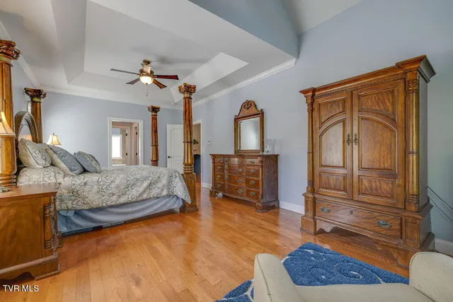 $679,900 | 128 Allison Timbers Road, Piney Flats, TN 37686