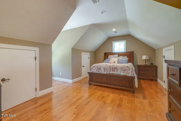 $649,900 | 128 Allison Timbers Road, Piney Flats, TN 37686