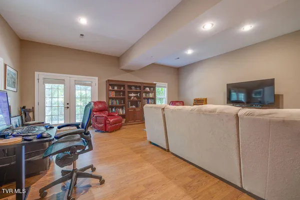 $649,900 | 128 Allison Timbers Road, Piney Flats, TN 37686