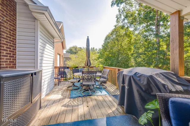 $679,900 | 128 Allison Timbers Road, Piney Flats, TN 37686