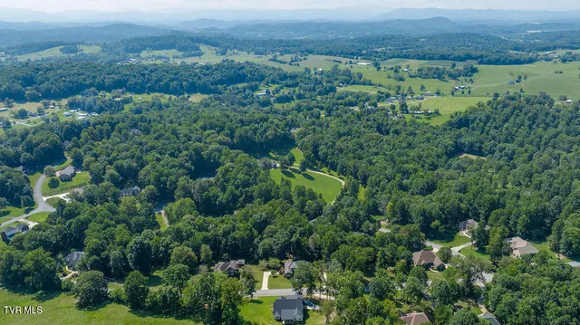 $679,900 | 128 Allison Timbers Road, Piney Flats, TN 37686