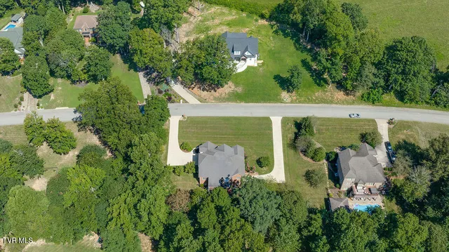 $679,900 | 128 Allison Timbers Road, Piney Flats, TN 37686