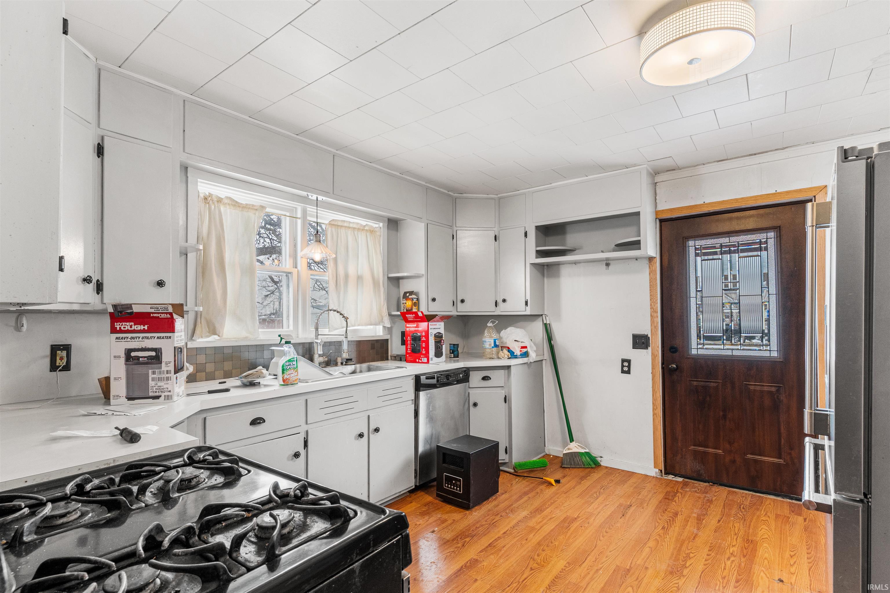 125 East Johnson Street Wolcott, IN 47995 - Photo 3 of 11