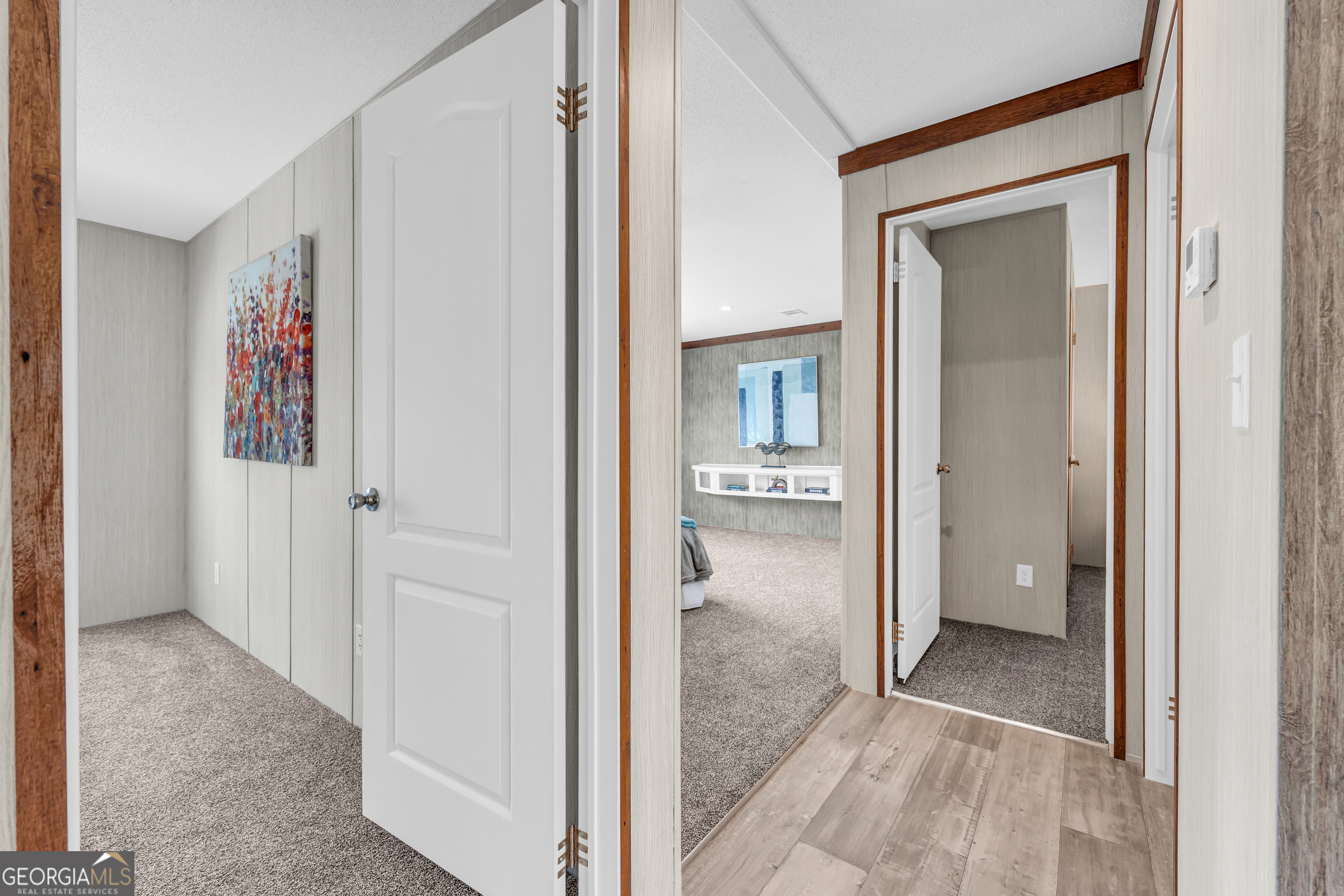 31 Dons Court Royston, GA 30662 - Photo 29 of 51 a view of a bathroom from a hallway