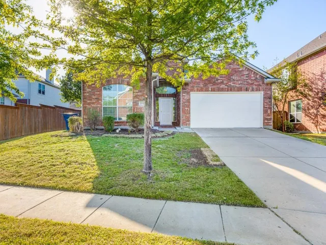 $2,295 | 1111 Ute Circle, Little Elm, TX 75068