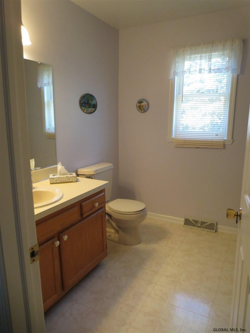8 Googas Road Bethlehem, NY 12159 - Photo 15 of 17 Photo 15