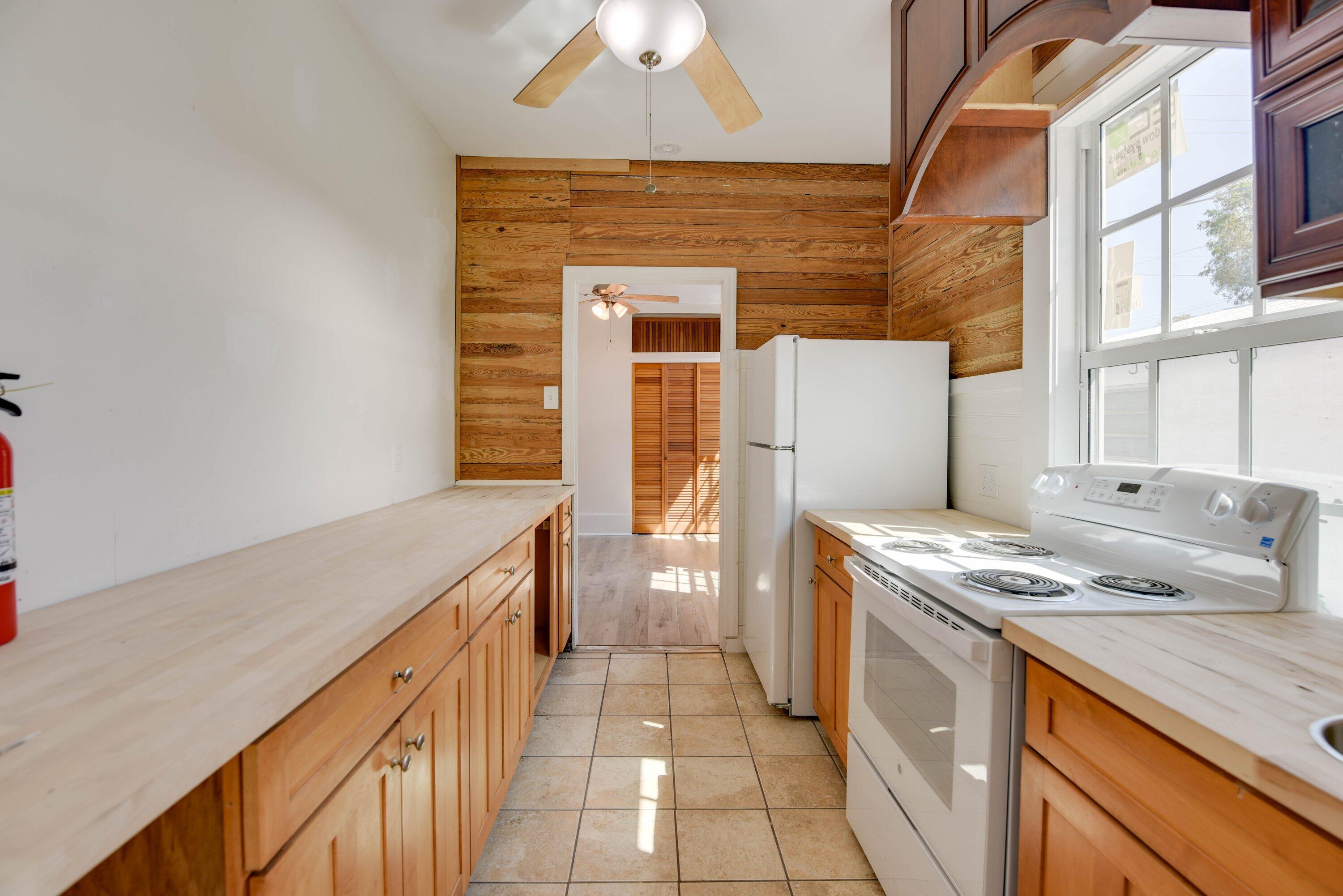 1018 Georgia Street Key West, FL 33040 - Photo 12 of 35 006-1018GeorgiaStreet-KeyWest-FL-33040-S