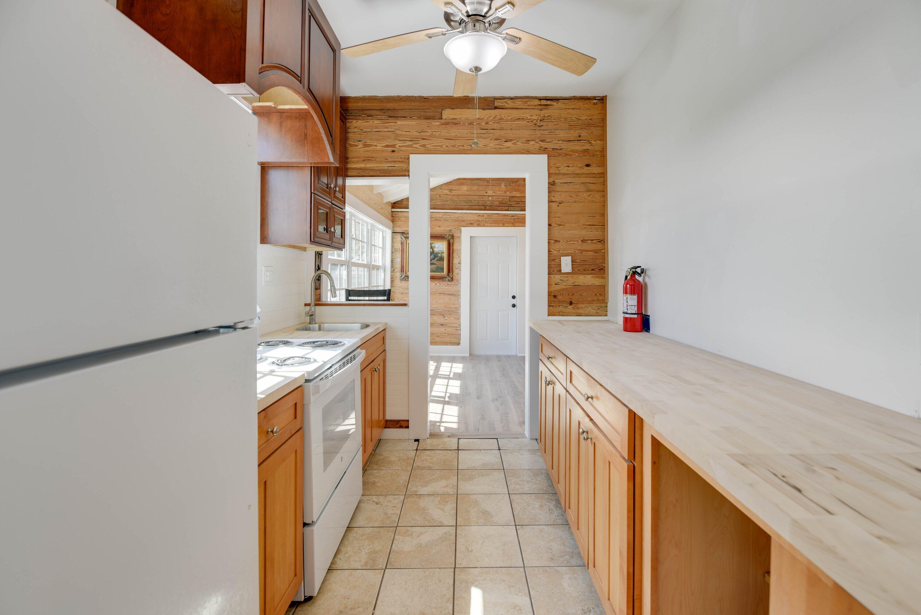 1018 Georgia Street Key West, FL 33040 - Photo 13 of 35 007-1018GeorgiaStreet-KeyWest-FL-33040-S