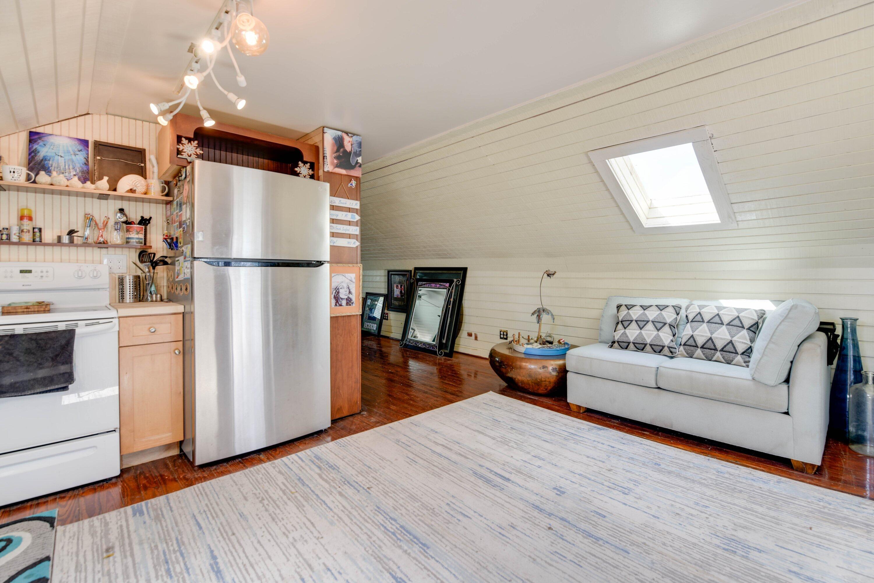 1018 Georgia Street Key West, FL 33040 - Photo 9 of 35 032-1018GeorgiaStreet-KeyWest-FL-33040-S