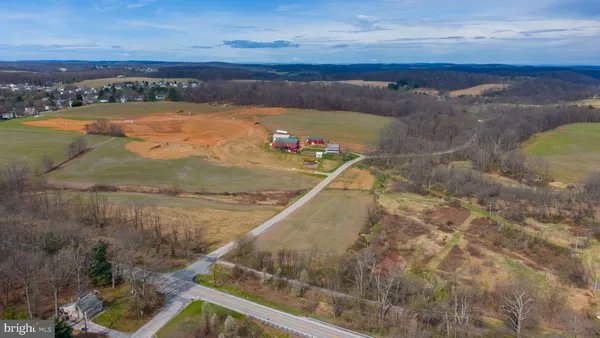 a view of a outdoor space
