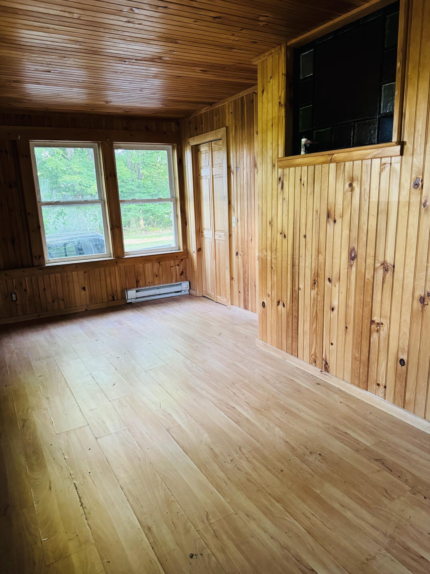 156 Railroad Street Clinton, ME 04927 - Photo 10 of 18 IMG_5379