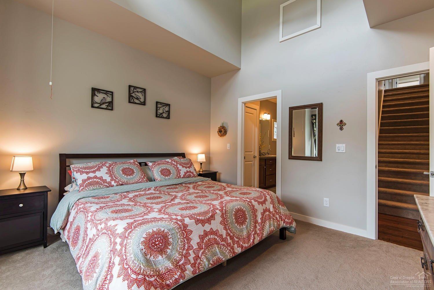 20330 Chase Road Bend, OR 97702 - Photo 10 of 23 Additional Photo