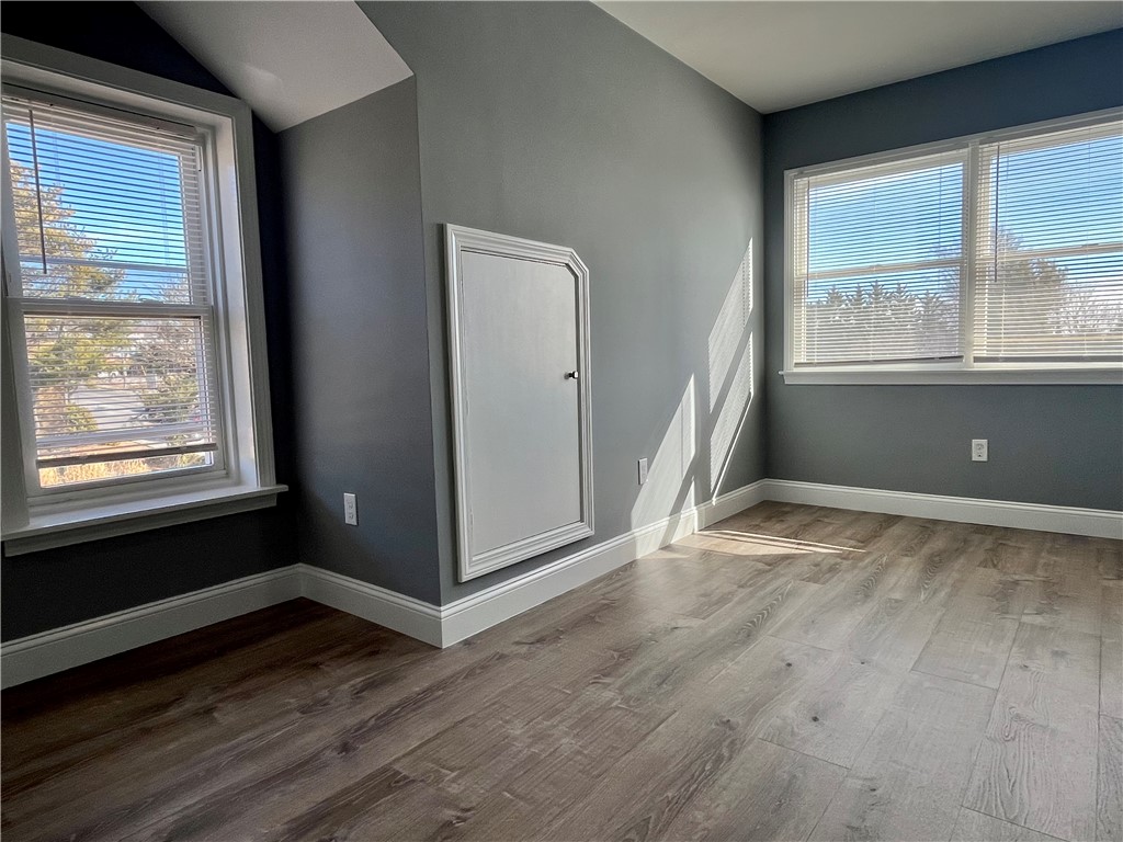 190 East Main Road, Unit 3 Middletown, RI 02842 - Photo 11 of 17