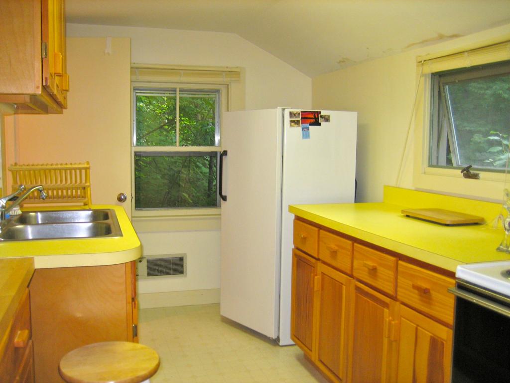17 Ferncroft Road Conway, NH 03818 - Photo 4 of 9