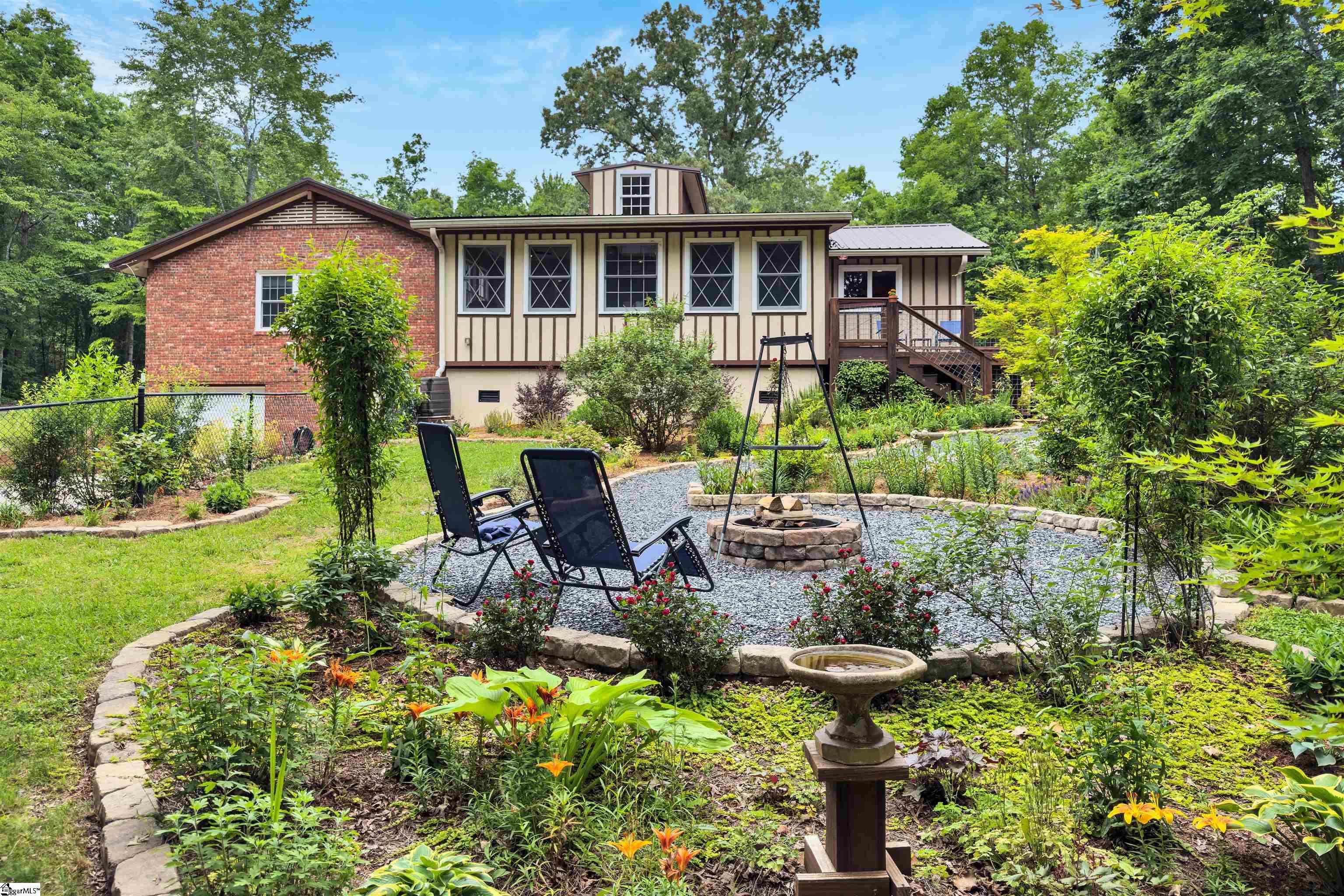 570 South Buckhorn Road Greenville, SC 29609 - Photo 33 of 43 Gallery Image 33