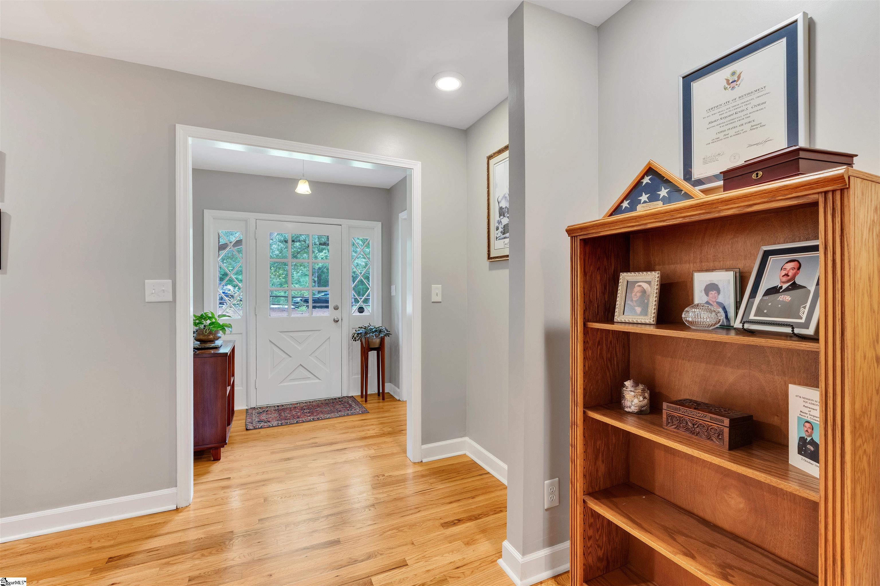570 South Buckhorn Road Greenville, SC 29609 - Photo 6 of 43 Front Entry Foyer