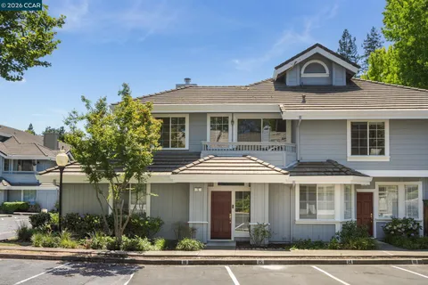 $930,000 | 15 Danville Oak Place, Danville, CA 94526