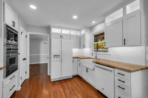 $819,000 | 8366 Highway 70, Nashville, TN 37221