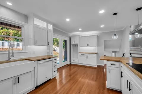 $819,000 | 8366 Highway 70, Nashville, TN 37221