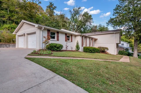 $819,000 | 8366 Highway 70, Nashville, TN 37221