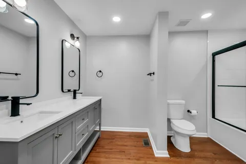 $819,000 | 8366 Highway 70, Nashville, TN 37221