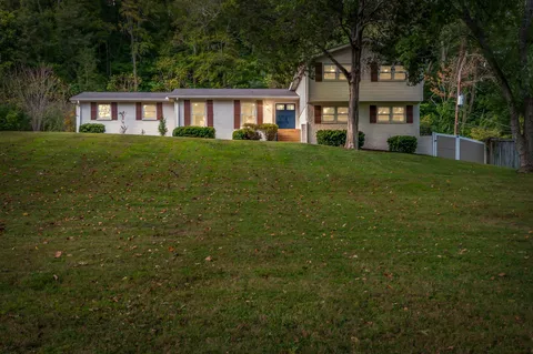 $819,000 | 8366 Highway 70, Nashville, TN 37221