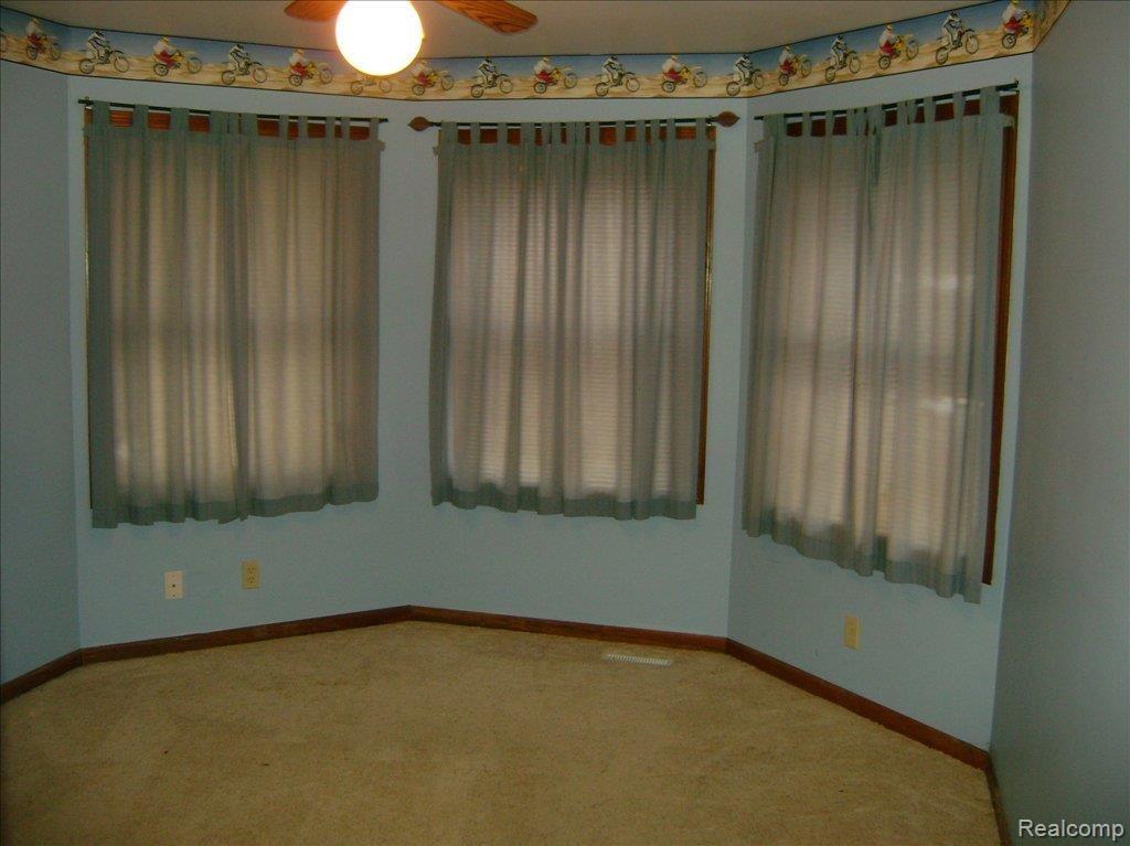 3801 Cedar Road Fort Gratiot, MI 48059 - Photo 9 of 12 3801 cedar 014