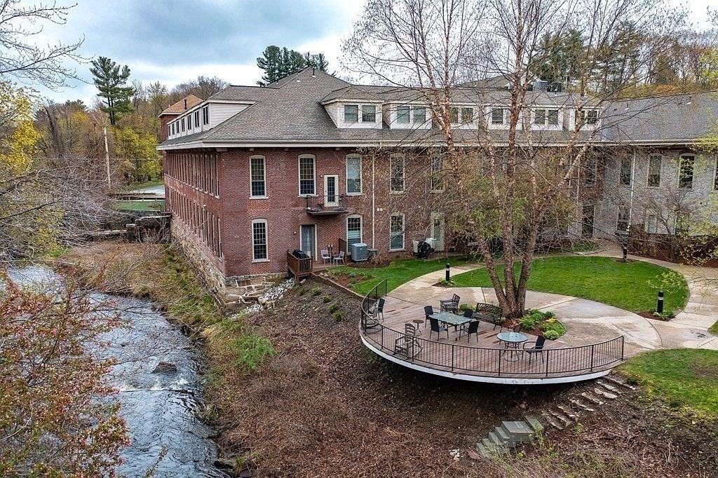 12 Brookside Road, Unit 3 Westford, MA 01886 - Photo 28 of 28 a view of a house with a yard