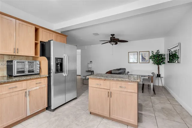 $2,500 | 2970 Northwest 15th Street, Unit 2970, Miami, FL 33125