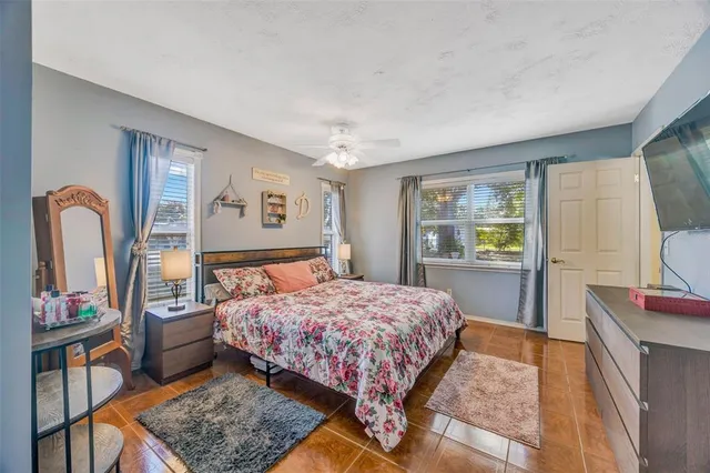 $369,900 | 609 King Henry Court, Seffner, FL 33584