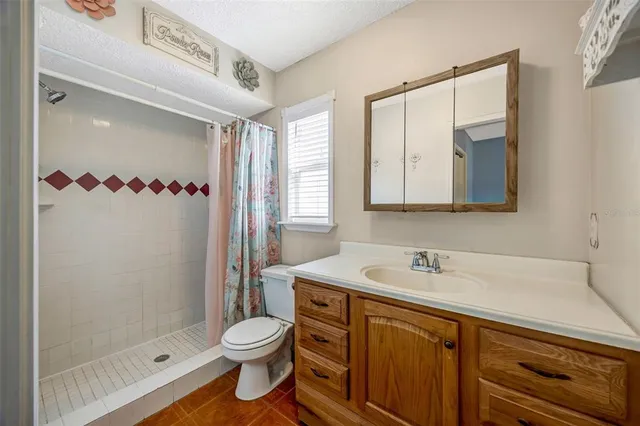 $369,900 | 609 King Henry Court, Seffner, FL 33584