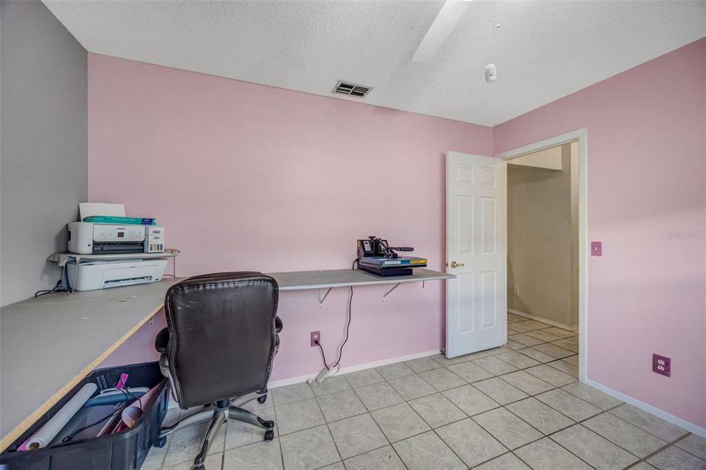 609 King Henry Court Seffner, FL 33584 - Photo 19 of 42 a view of workspace