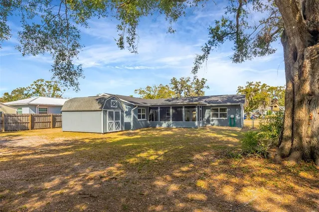 $369,900 | 609 King Henry Court, Seffner, FL 33584