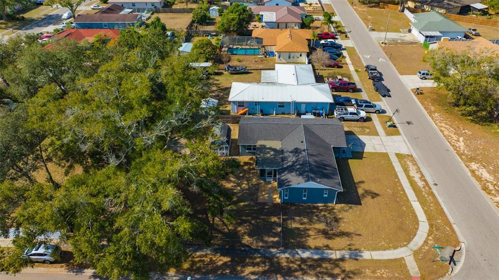 609 King Henry Court Seffner, FL 33584 - Photo 40 of 42 an aerial view of residential houses with outdoor space