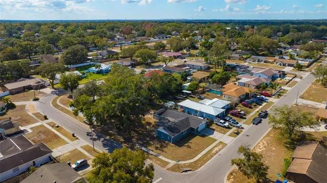 $369,900 | 609 King Henry Court, Seffner, FL 33584