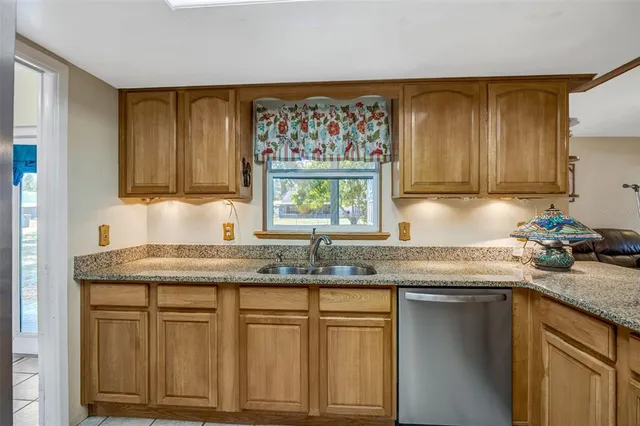 $369,900 | 609 King Henry Court, Seffner, FL 33584