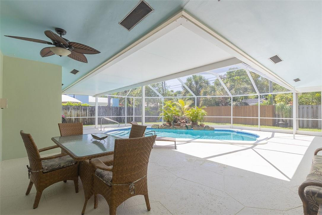 2640 Northeast 53rd Court Lighthouse Point, FL 33064 - Photo 19 of 27 Photo 19