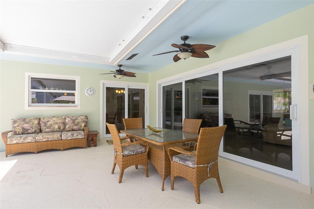 2640 Northeast 53rd Court Lighthouse Point, FL 33064 - Photo 21 of 27 Photo 21