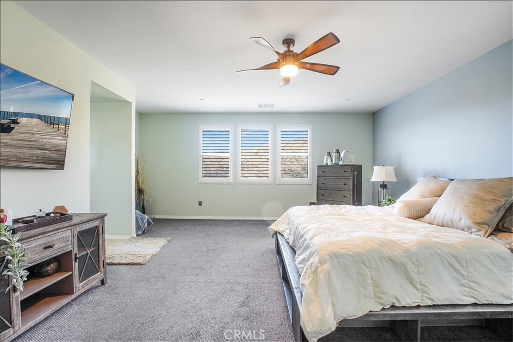 27323 Ardella Place Saugus, CA 91350 - Photo 29 of 52