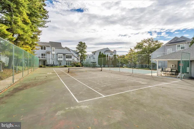 $189,900 | 504 Park Pl Drive, Cherry Hill, NJ 08002