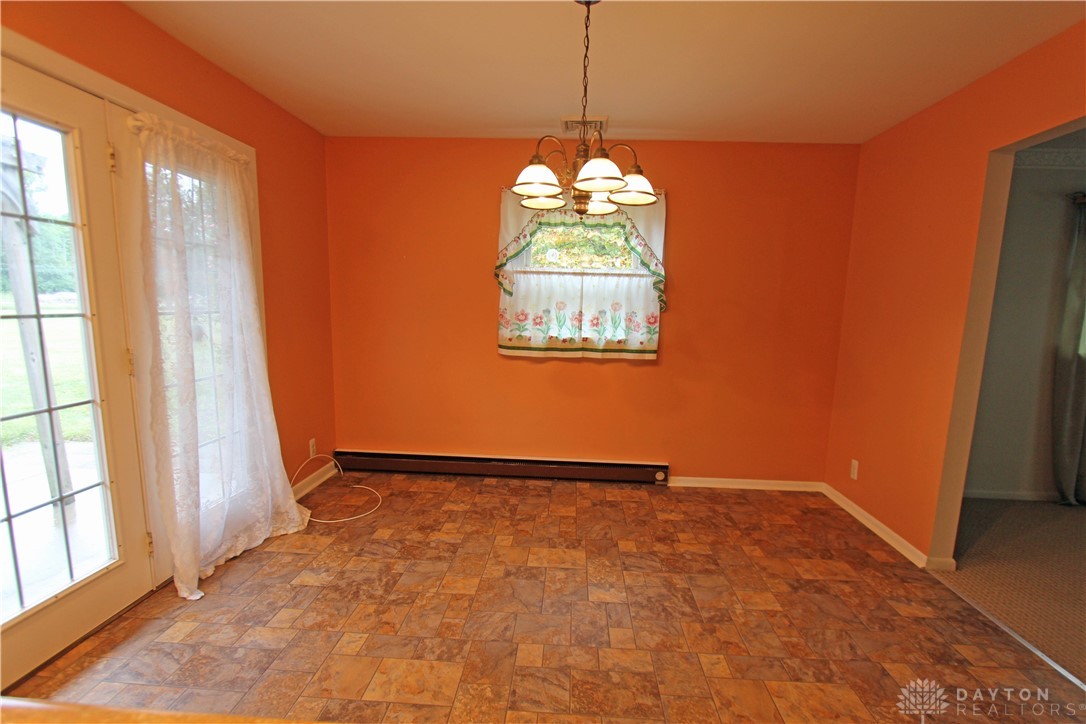 9677 North Country Club Road Piqua, OH 45356 - Photo 6 of 36 Gallery Image 6