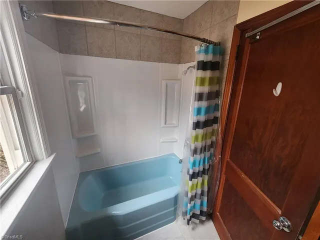 $199,900 | 254 Landreth Road, Madison, NC 27025