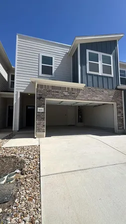$2,045 | 1850 Settlers Glen Drive, Unit 602, Round Rock, TX 78665