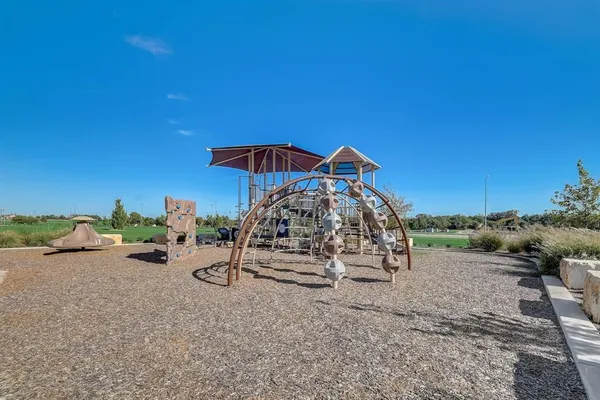 $2,045 | 1850 Settlers Glen Drive, Unit 602, Round Rock, TX 78665