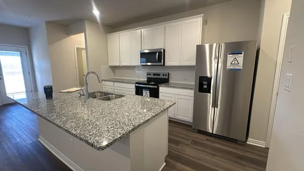 $2,045 | 1850 Settlers Glen Drive, Unit 602, Round Rock, TX 78665