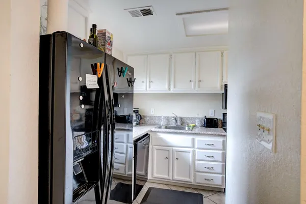 $275,000 | 2403 Post Oak Lane, Sacramento, CA 95825