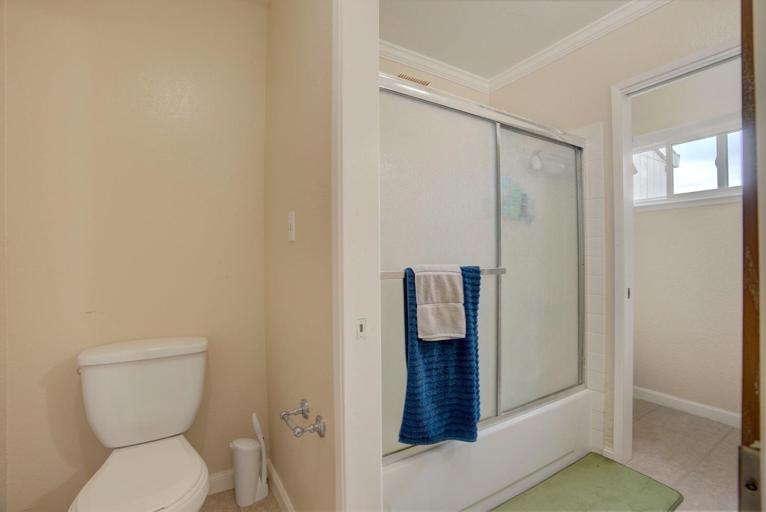 2403 Post Oak Lane Sacramento, CA 95825 - Photo 21 of 32